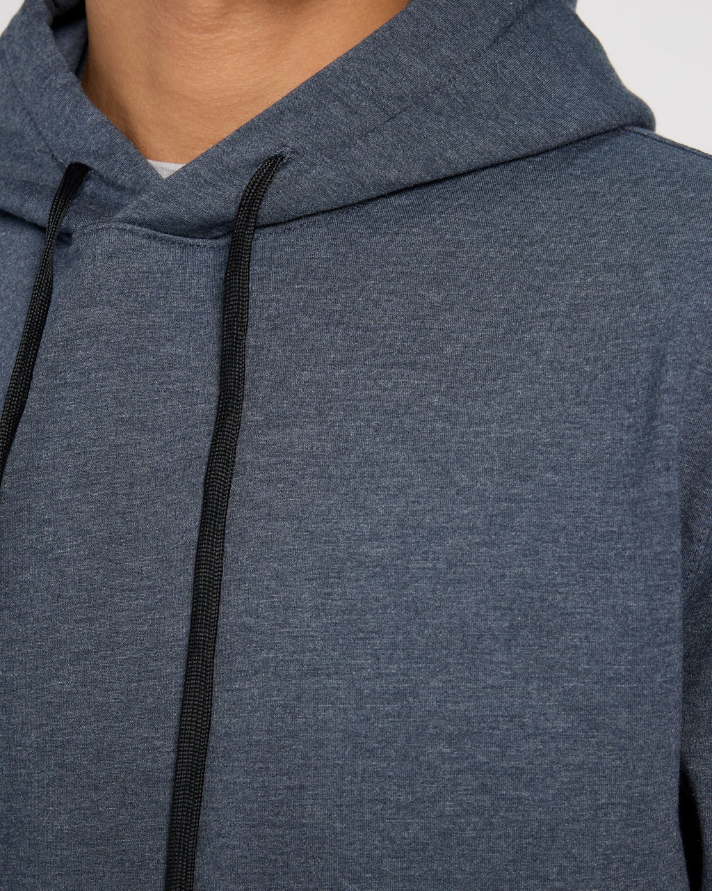 Endurance Hoodie      Pullover