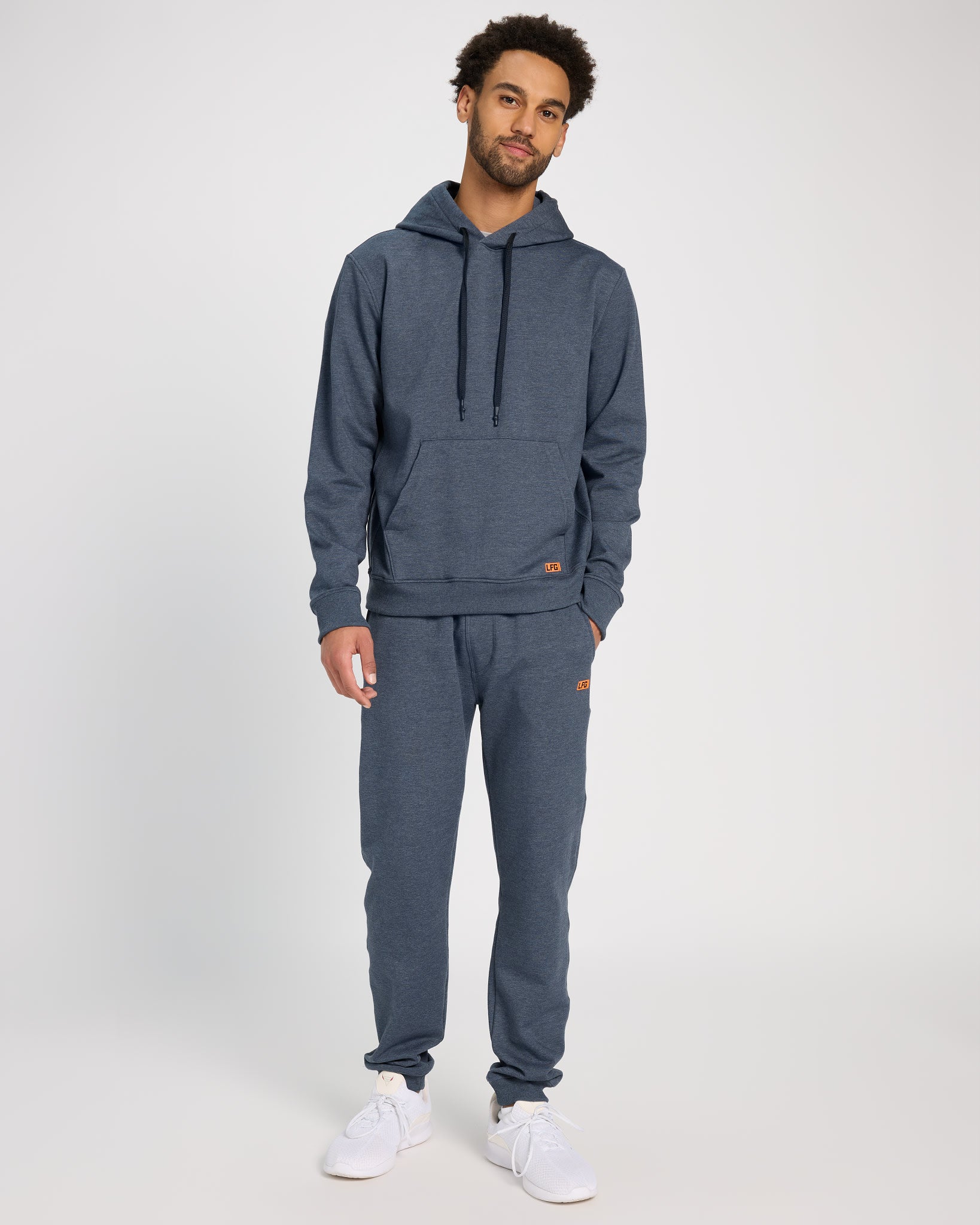 Endurance Hoodie      Pullover