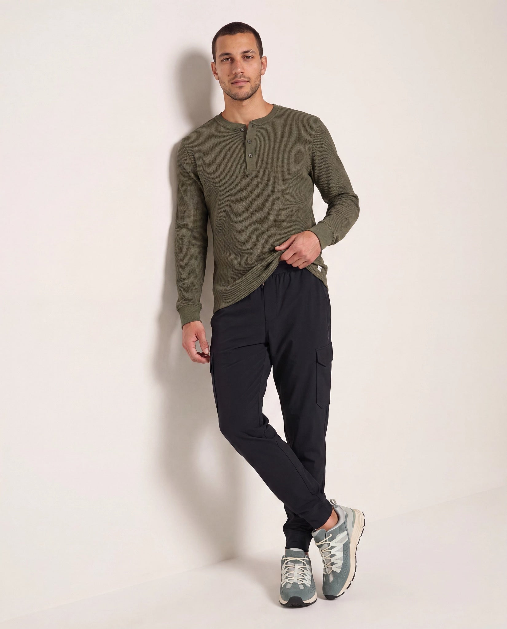 Combat Olive $|& SDOS Waffle Thermal Henley - UGC On Fig